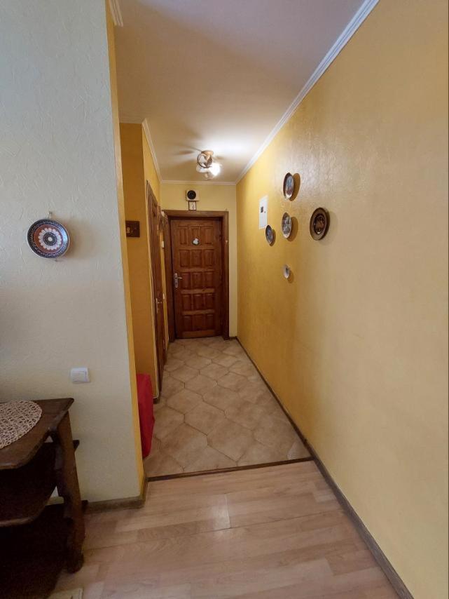 Apartment On Voli Avenue 21 Lutsk Luaran gambar
